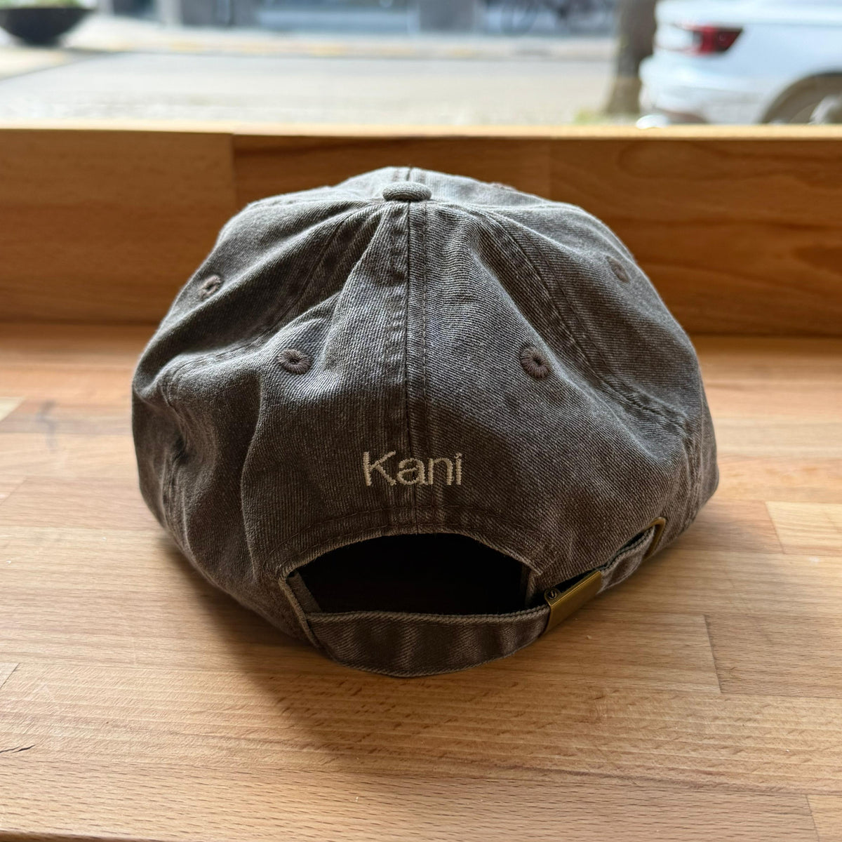 Kani Cap - 'latte papa'